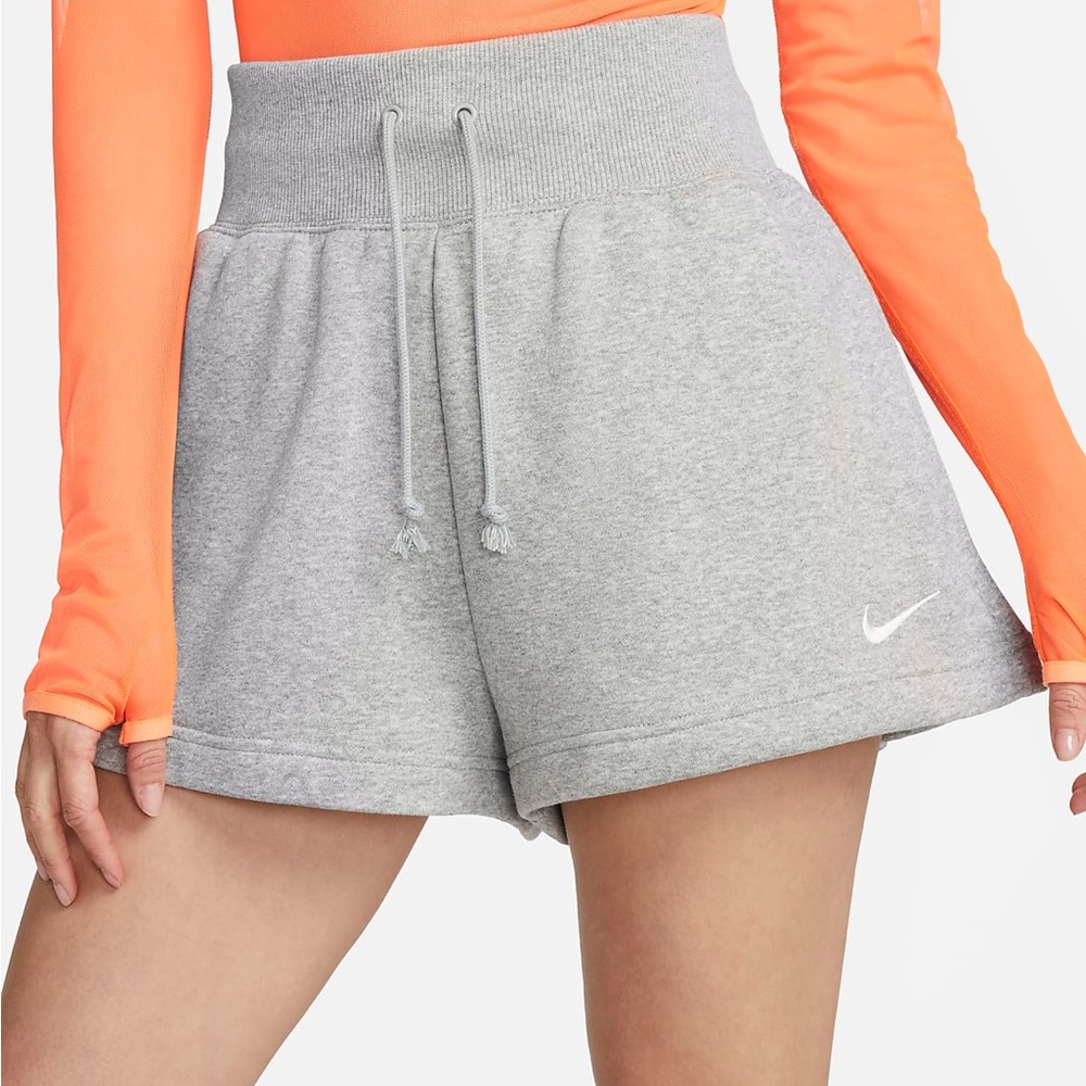 Nike Sweat Shorts!! Size small, worn once!